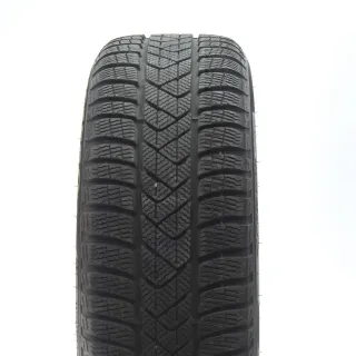 Audi A3 S3 8Y Winterräder 5-Arm-Doppelspeiche Pirelli 205/50R17 DOT23 8Y0601025L - Bild 7