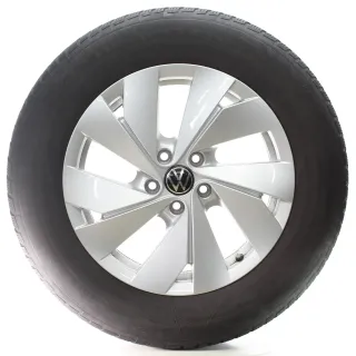 VW Tiguan CT1 Winterräder Belmont Vredestein 215/65R17 99H DOT25 571601025 - Bild 1