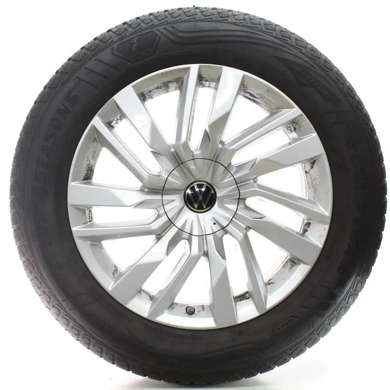 VW Touareg CR7 Allwetterräder Osorno Goodyear 255/55R19 DOT24 760601025E - Bild 1