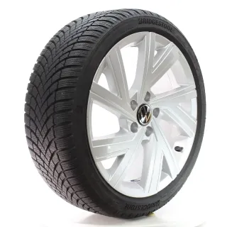 VW Golf 8 VIII CD1 Winterräder Bergamo Bridgestone 225/40R18 DOT25 5H0601025AB - Bild 6