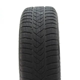 VW Golf 8 VIII CD1 CG5 Winterräder Belmont Pirelli 205/50R17 DOT25 5H0601025B - Bild 7