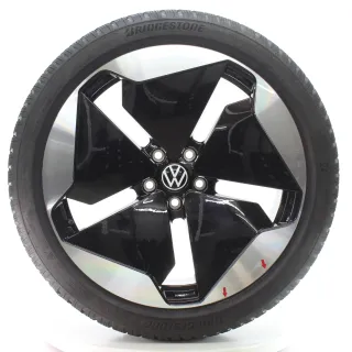 VW ID.3 E11 GTX Winterräder Sanya Bridgestone 215/45R20 95T DOT25 10A601025T - Bild 2