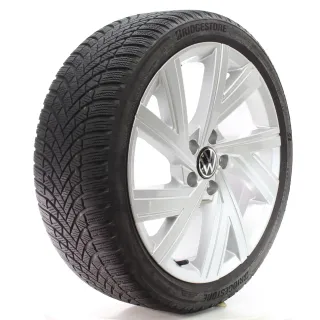 VW Golf 8 VIII GTI R Winterräder Bergamo Bridgestone 225/40R18 DOT23 5H0601025AB - Bild 6