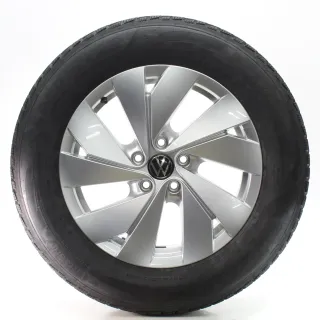 VW Tayron Tiguan III CT1 Winterräder Belmont Goodyear 215/65R17 DOT25 571601025 - Bild 2