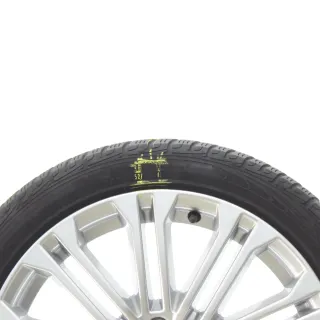 Audi A5 S5 F5 Winterräder 10-Parallelspeichen-Design 245/40R18 DOT23 8W0601025EE - Bild 3