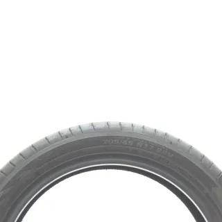 Sommerreifen Kumho Ecsta HS52 EV XL 205/45 R17 88V DOT26 DEMO - Bild 4