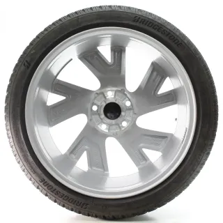 VW Golf 8 VIII CD1 Winterräder Bergamo Bridgestone 225/40R18 DOT24 5H0601025AB - Bild 5
