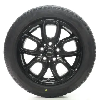 MINI Clubman F54 Winterräder Loop Spoke 494 Schwarz Pirelli 205/55R16 6891824 - Bild 1