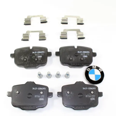 Background image for Original BMW 5er F10 M5 M6 6er F12 Bremsbeläge hinten 34212284390 NEU