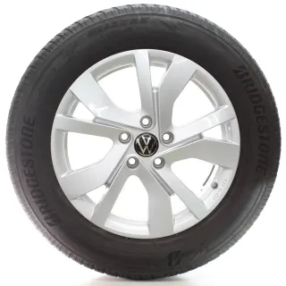 VW Tiguan CT1 Winterräder Rockingham Bridgestone 215/65R17 103H 571071497A - Bild 1