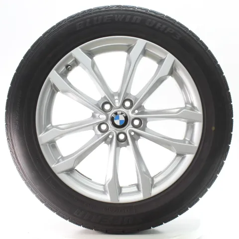Background image for BMW X3 G01 X4 G02 Winterräder V-Speiche 691 Superia 245/50R19 105V DOT24 6877325