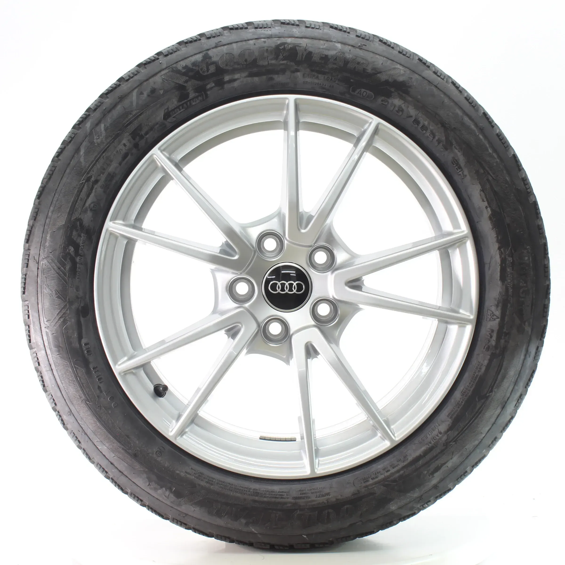 Audi A5 S5 F5 Winterräder 5-Doppelspeichen Goodyear 215/55R17 DOT24 8B3601025A - Bild 1