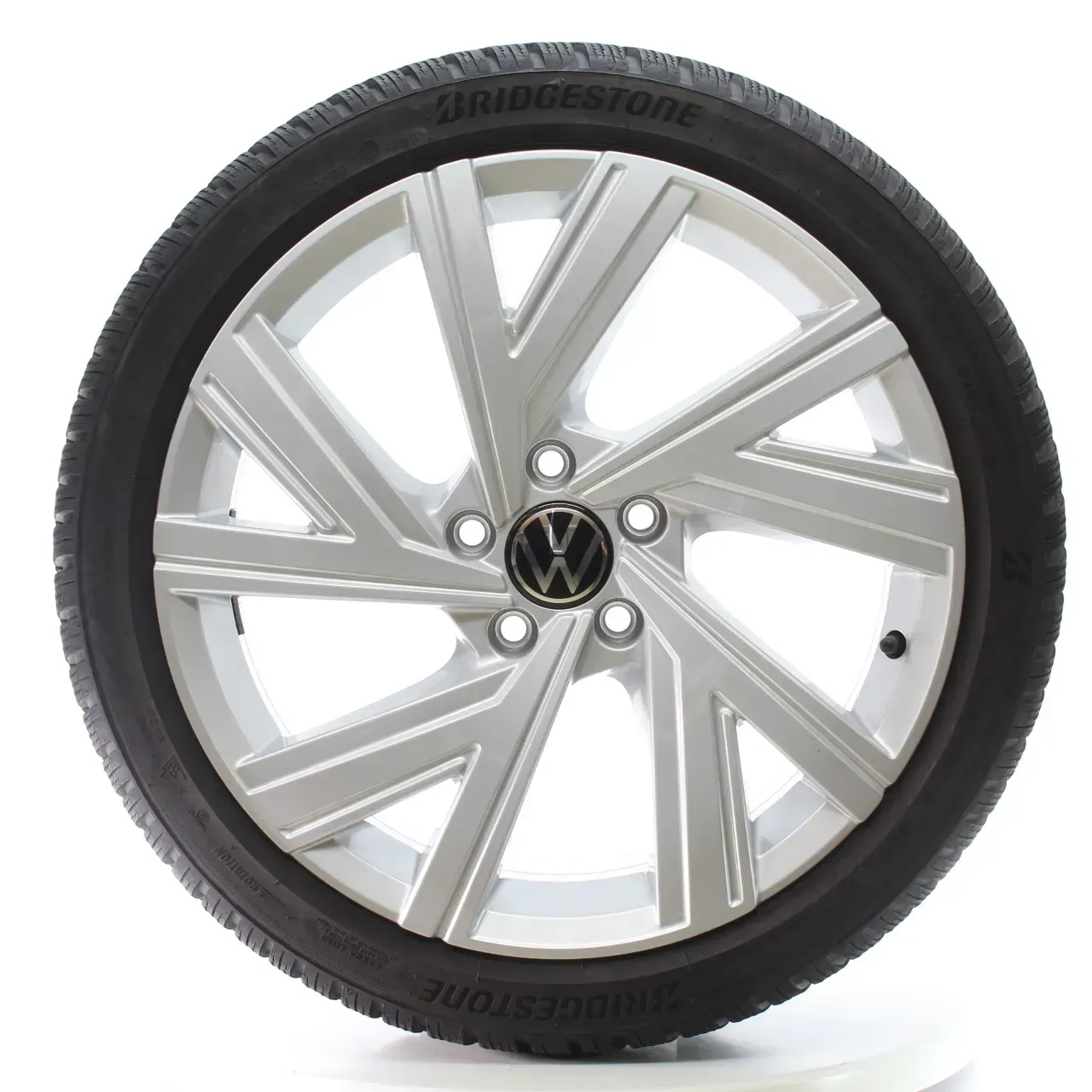 VW Golf 8 VIII GTI R Winterräder Bergamo Bridgestone 225/40R18 92V 5H0601025AB - Bild 1