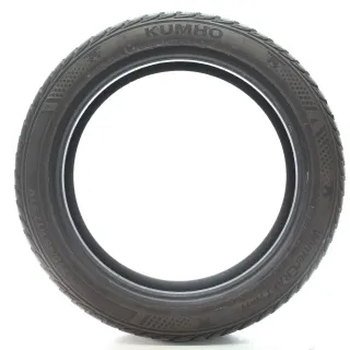 Winterreifen Kumho WinterCraft WP71 XL 215/45R17 91V DOT25 2183373 7,5mm - Bild 2