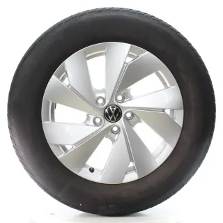 VW Tiguan CT1 Winterräder Belmont Vredestein 215/65R17 99H DOT25 571601025 - Bild 4