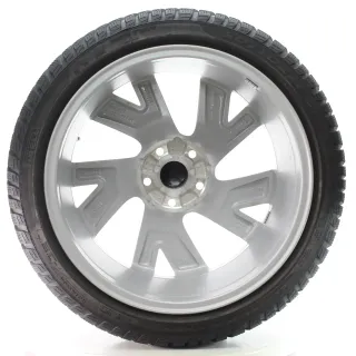 VW Golf 8 VIII GTD GTI R Winterräder Bergamo Pirelli 225/40R18 DOT25 5H0601025AB - Bild 5