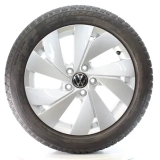 VW Golf 8 VIII CD1 CG5 Winterräder Belmont Pirelli 205/50R17 DOT25 5H0601025B - Bild 4