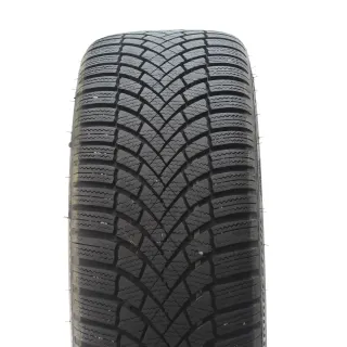 VW Golf VIII CD1 Winterräder Bergamo Bridgestone 225/40R18 DOT25 5H0601025AE - Bild 7