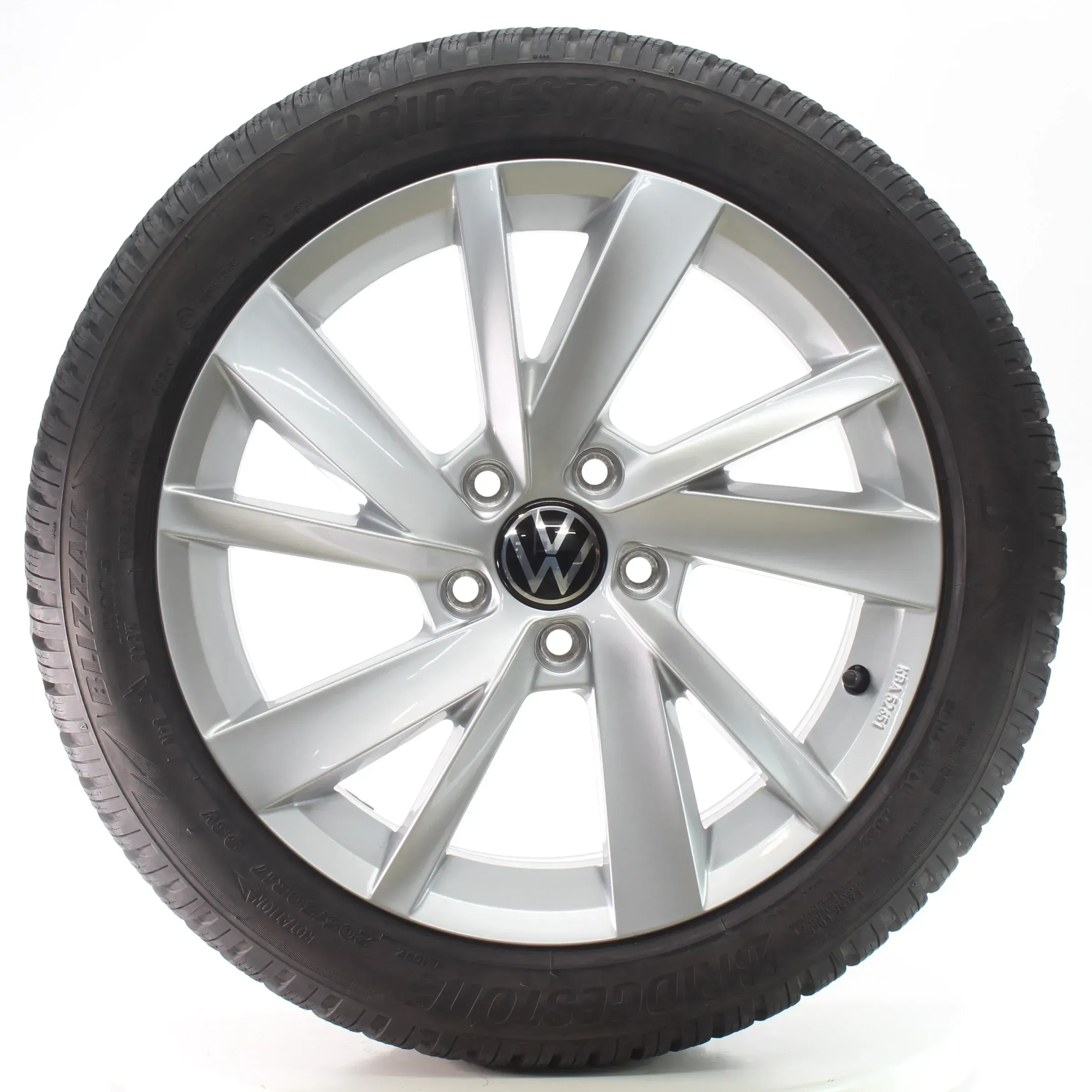 VW Golf 8 VIII CD1 CG5 Winterräder Gavia Bridgestone 205/50R17 DOT23 5H0071497 - Bild 1