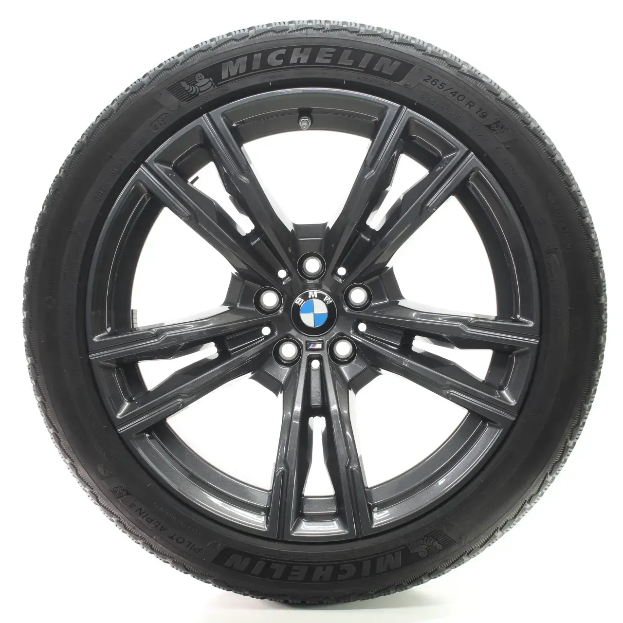 BMW M8 F91 F92 F93 Winterräder M Doppelspeiche 812 Grau 265/40R19 DOT22 8091267 - Bild 1