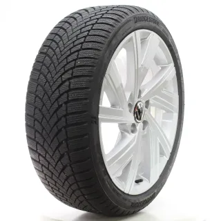 VW Golf 8 VIII CD1 Winterräder Bergamo Bridgestone 225/40R18 DOT25 5H0601025AB - Bild 6