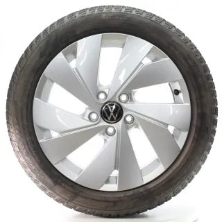 VW Golf 8 VIII CD1 CG5 Winterräder Belmont Pirelli 205/50R17 DOT25 5H0601025B - Bild 4