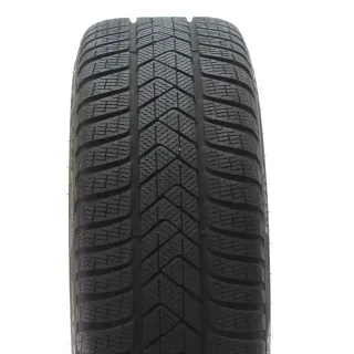 VW Golf 8 VIII GTD GTI R Winterräder Bergamo Pirelli 225/40R18 DOT25 5H0601025AB - Bild 7