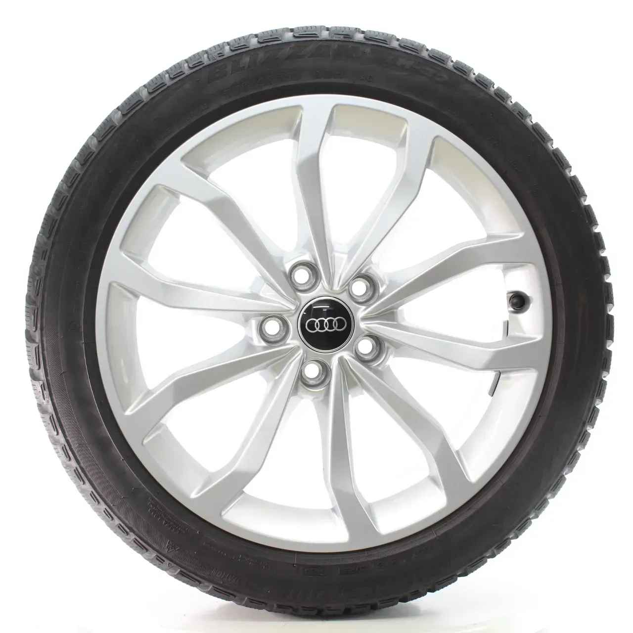 Audi A4 S4 8W Winterräder 10-Speichen V-Design 225/45R18 95H DOT24 8W0601025ED - Bild 1
