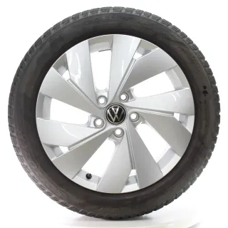 VW Golf 8 VIII CD Winterräder Belmont Pirelli 205/50R17 93H DOT25 5H0601025B - Bild 3