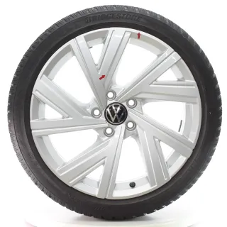 VW Golf 8 VIII GTD GTI R Winterräder Bergamo 225/40R18 92V DOT25 5H060102AB - Bild 2