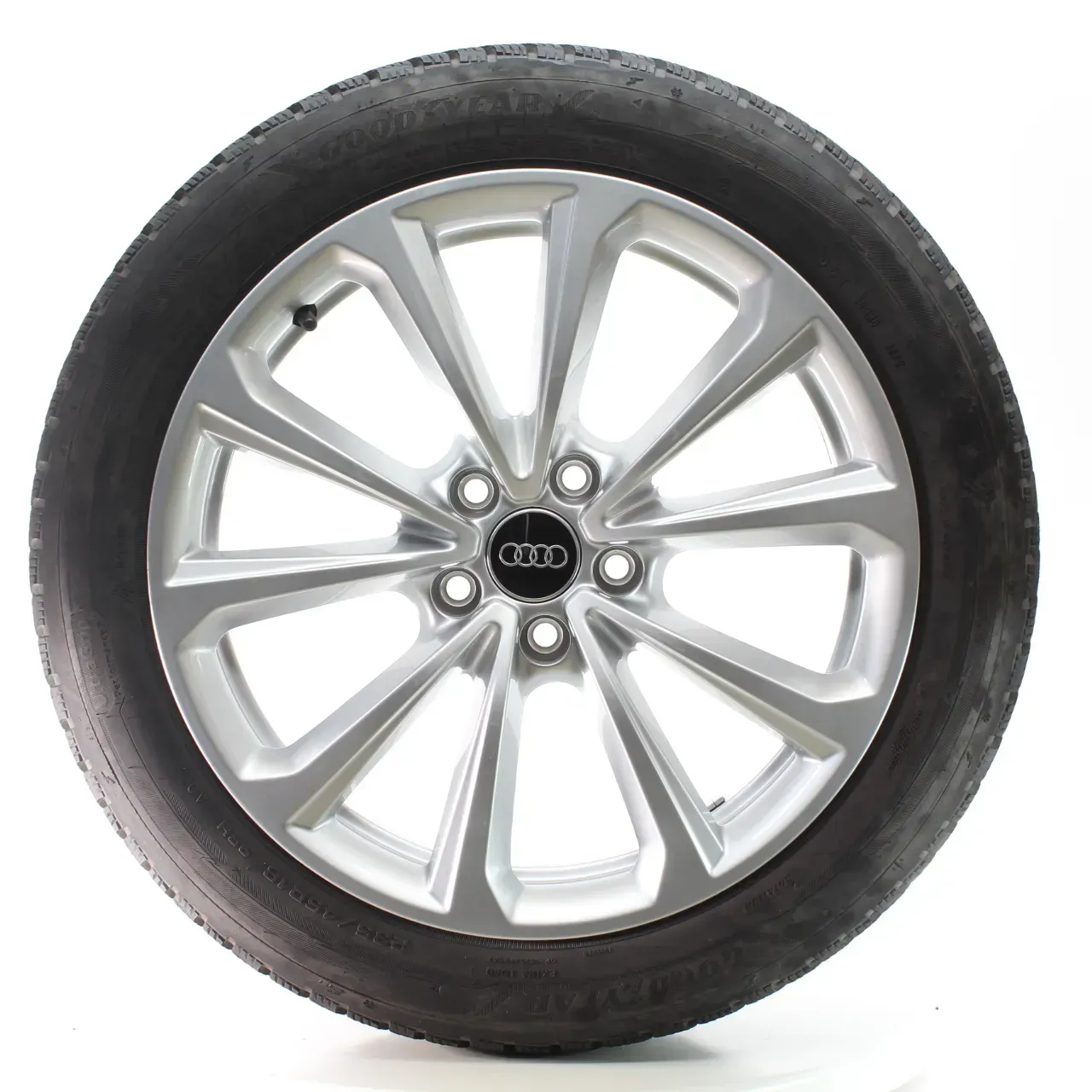 Audi A5 FU2 B10 Winterräder 5-Doppelspeichen Goodyear 235/45R18 DOT25 8B3601025D - Bild 1