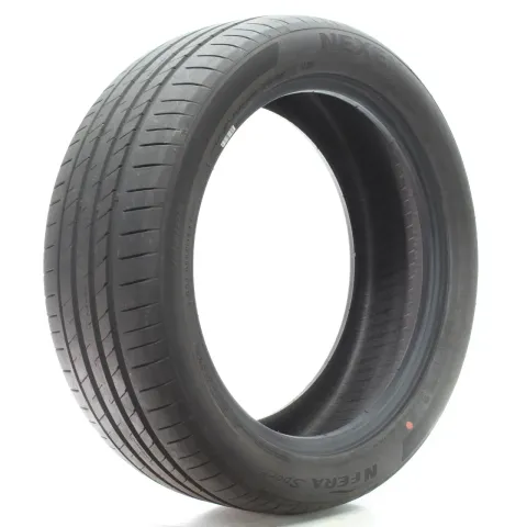Background image for Sommerreifen Nexen N Fera Sport XL 215/50 R18 96W DOT25 DEMO 1Stk
