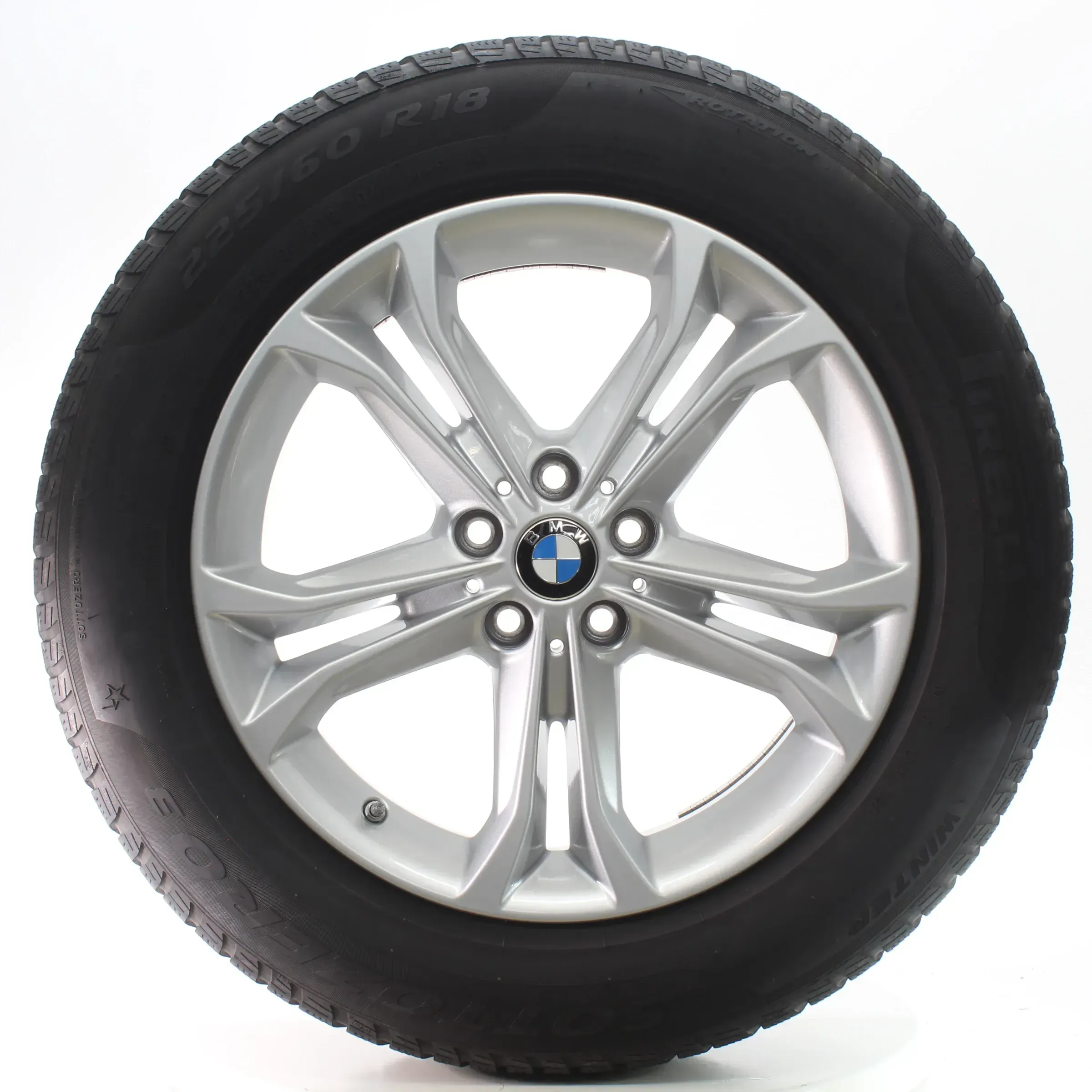 BMW X3 G01 X4 G02 Winterräder Doppelspeiche 688 Pirelli 225/60R18 DOT24 6876918 - Bild 1