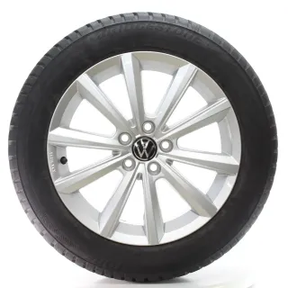 VW Polo AE1 NF Winterräder Merano Bridgestone 185/60R16 DOT25 2G0601025AF - Bild 4