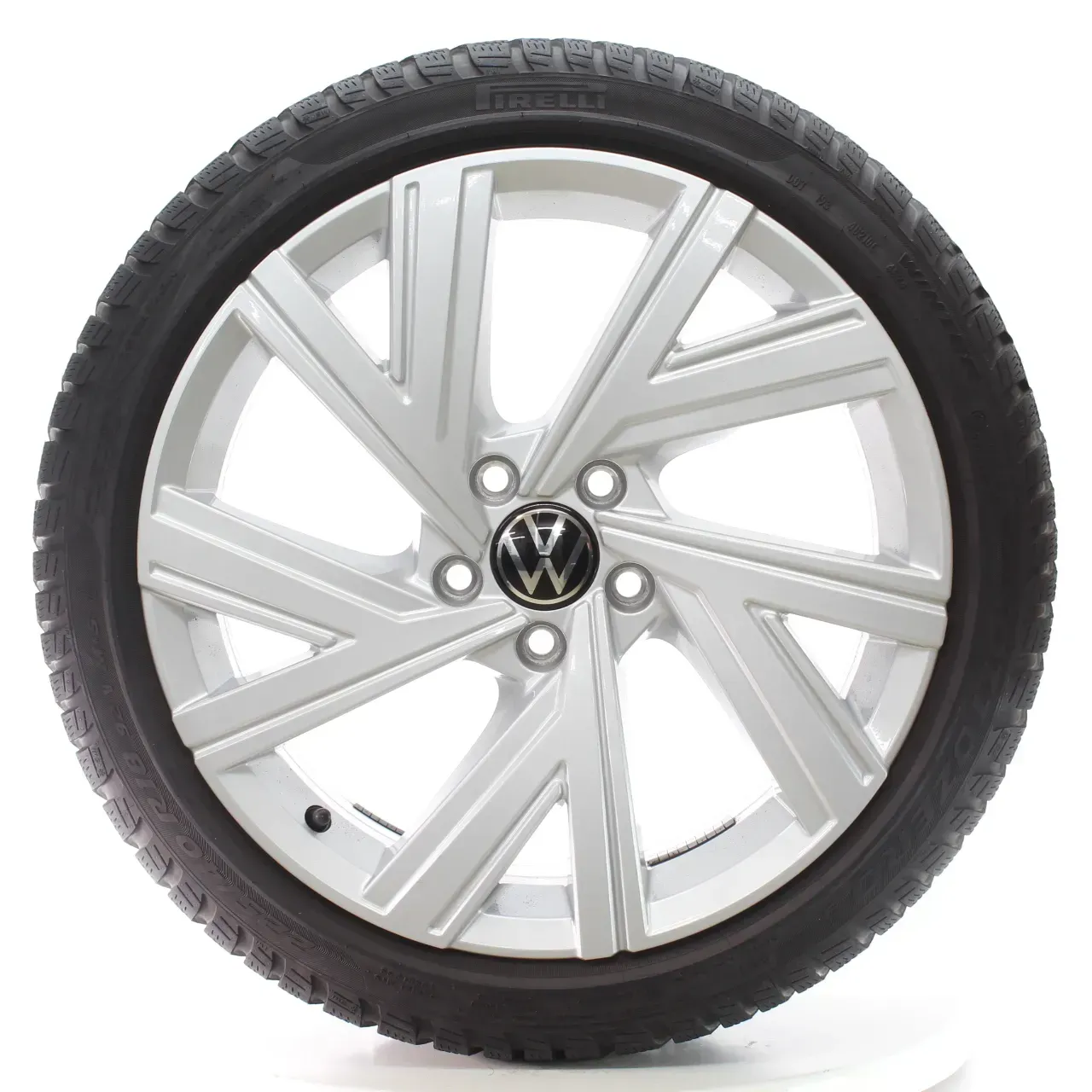 VW Golf 8 VIII GTI R CD1 Winterräder Bergamo Pirelli 225/40R18 DOT24 5H0601025AB - Bild 1