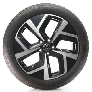 VW ID.3 E11 Winterräder Wellington Goodyear 215/50R19 93T DOT23 10A601025AC - Bild 1