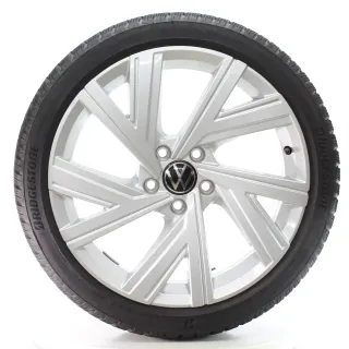 VW Golf 8 VIII GTD GTI R Winterräder Bergamo 225/40R18 92V DOT25 5H06010AB - Bild 2