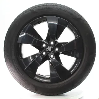 Skoda Enyaq IV 5A Winterräder Luter Pirelli 235/55-255/50R19 DOT25 5LA601025CP - Bild 4