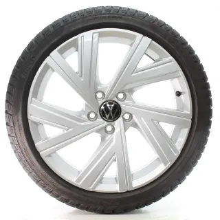 VW Golf 8 VIII GTD GTI R Winterräder Bergamo Pirelli 225/40R18 DOT25 5H0601025AB - Bild 4