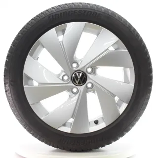 VW Golf 8 VIII CD1 Winterräder Belmont Bridgestone 205/50R17 DOT25 5H0601025B - Bild 1