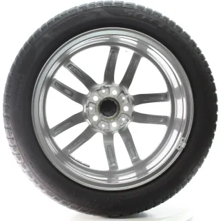 BMW 5er G30 G31 Winterräder M Doppelspeiche 662 Pirelli 245/45R18 100V 8093405 - Bild 5