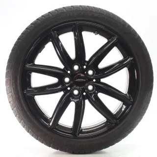 MINI Clubman F54 Winterräder JCW Grip Spoke 815 Goodyear 205/45R18 90H 6887611 - Bild 2