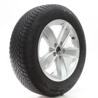 VW Tiguan AD1 Allspace Winterräder Corvara Bridgestone 215/65R17 103H 5NA071497 - Bild 6