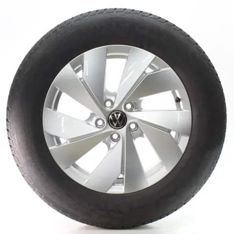 Background image for VW Tayron Tiguan III CT Winterräder Belmont Vredestein 215/65R17 DOT25 571601025