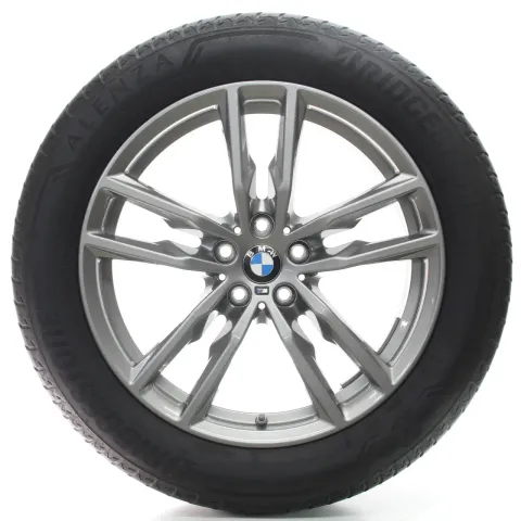 Background image for BMW X3 G01 X4 G02 Sommerräder Doppelspeiche 698 M Bridgestone 245/50R19 8746987