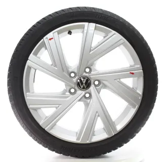 VW Golf 8 VIII GTI Winterräder Bergamo Bridgestone 225/40R18 DOT23 5H0601025AB - Bild 4