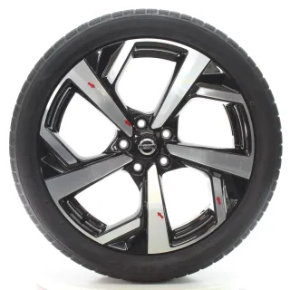Nissan Qashqai II SUV J11 Winterräder 5-Doppelspeichen Toyo 225/45R19 N889015 - Bild 2