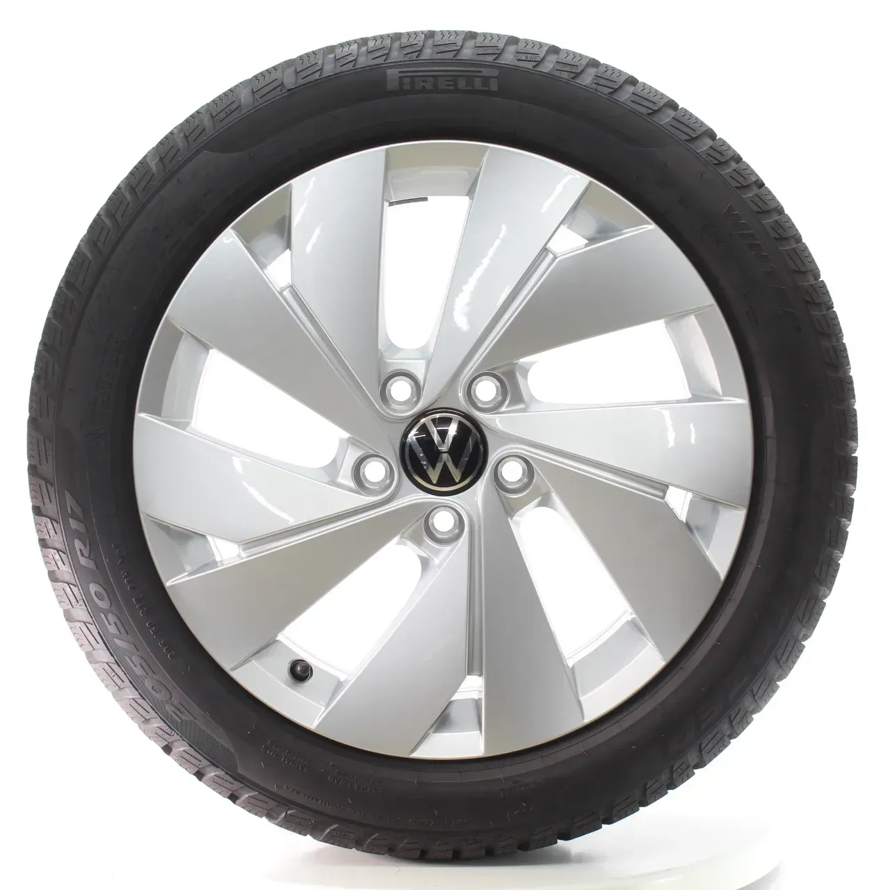 VW Golf 8 VIII CD1 CG5 Winterräder Belmont Pirelli 205/50R17 DOT25 5H0601025B - Bild 1