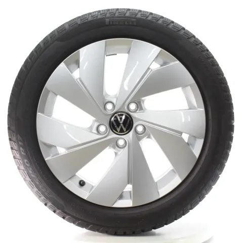 Background image for VW Golf 8 VIII CD1 CG5 Winterräder Belmont Pirelli 205/50R17 DOT25 5H0601025B