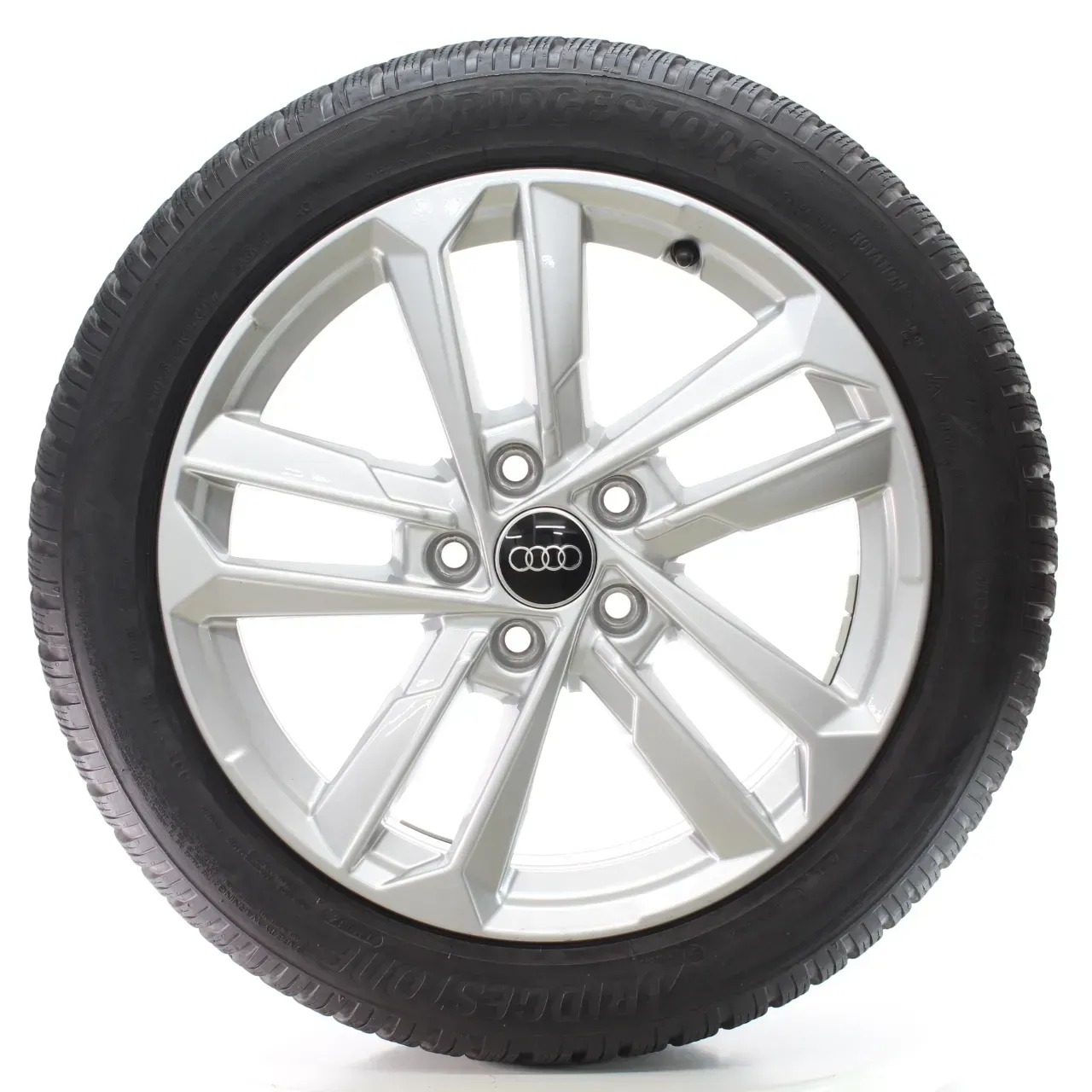 Audi A3 S3 8Y Winterräder 5-Arm-Doppelspeiche 205/50R17 93H DOT24 8Y0601025L - Bild 1